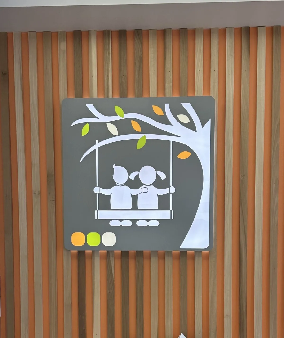 Kids dental clinic interior sign